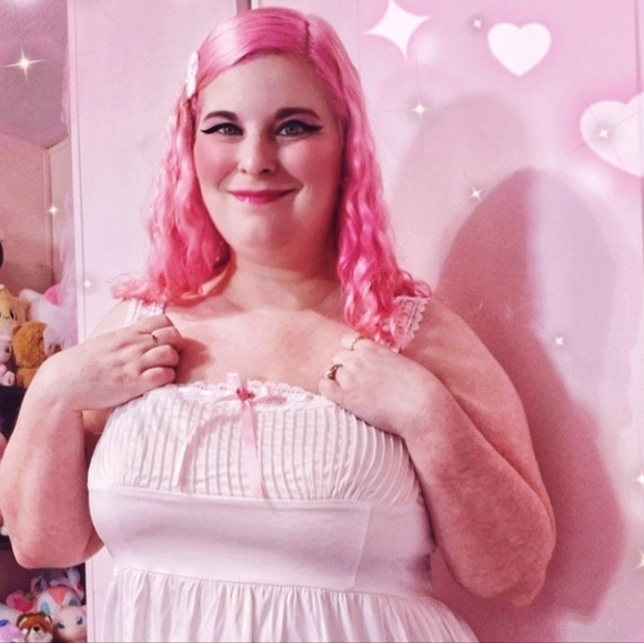 Meet your Posher, Lindsay - Picture 1 of 1